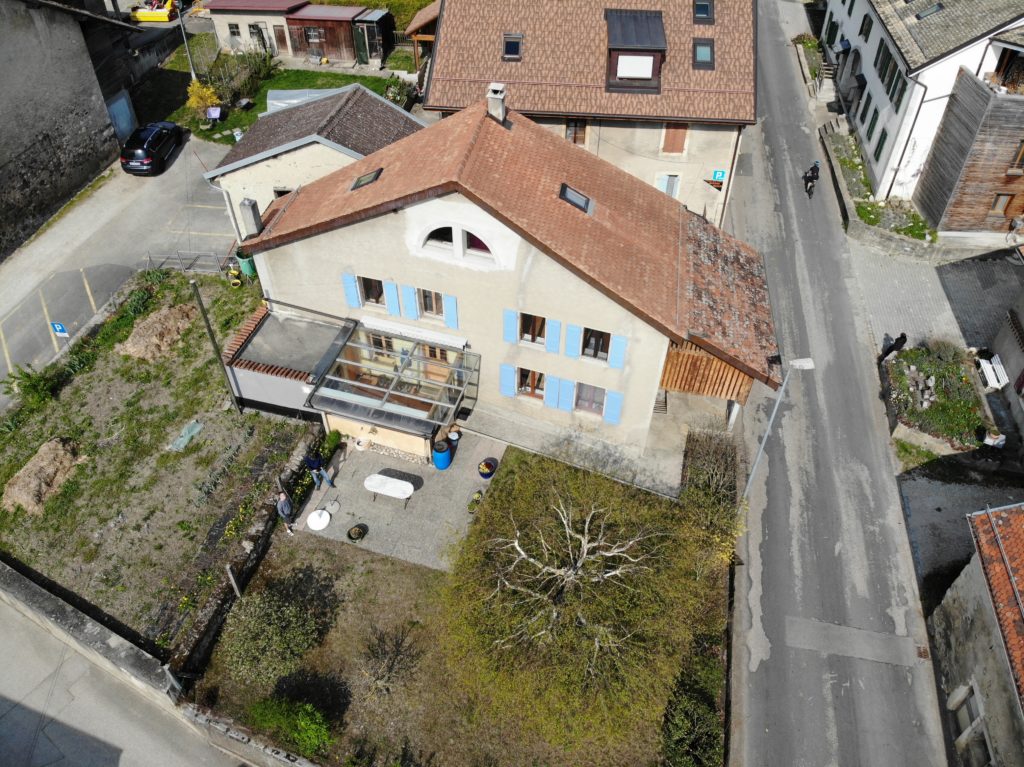 Maison de village à 4 façades